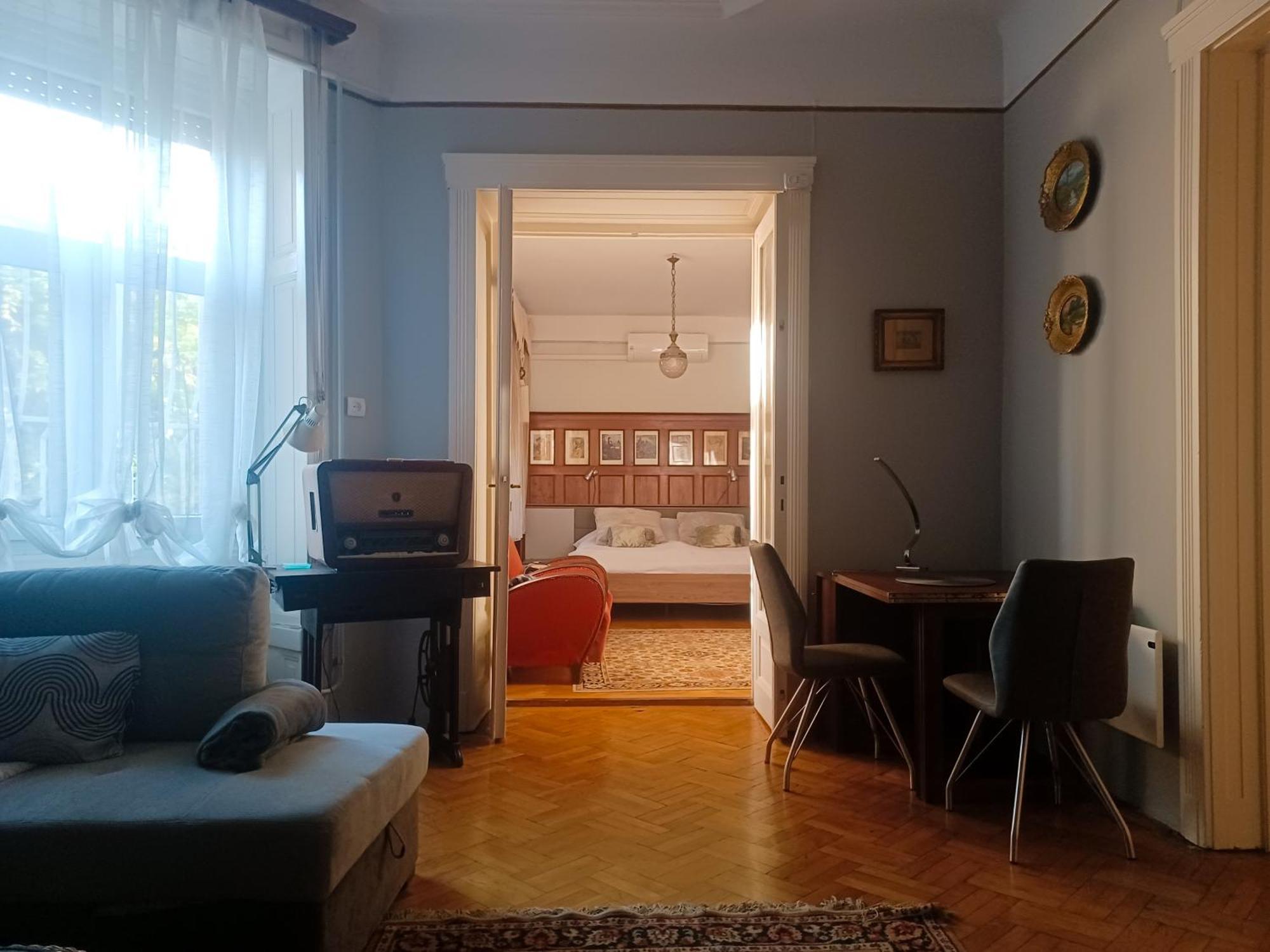 Parkside Large Modern Garden View Apartment Budapest Bagian luar foto